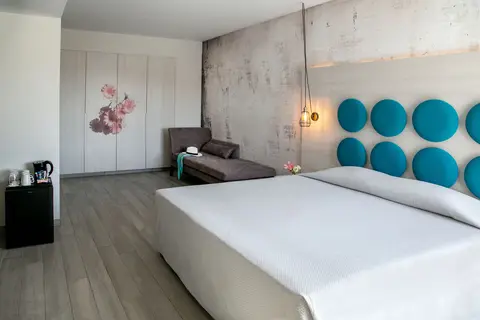 Vangelis Hotel & Suites in Παραλίμνι — foto 28