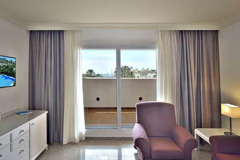 Sol Puerto Marina in Torremolinos — foto 18