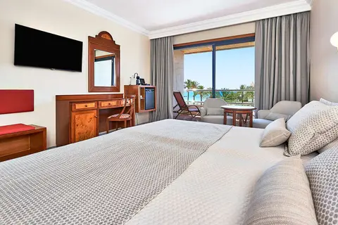 Hotel Serrano Palace in Cala Ratjada — foto 5