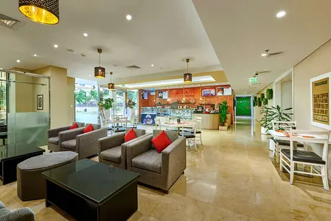 Ramada Hotel & Suites by Wyndham Dubai JBR in Dubai — foto 18