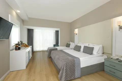 Fly & Go Corendon Playa Kemer in Kemer — foto 12