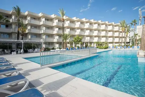 Globales Cala Bona Suites in Son Servera — foto 26