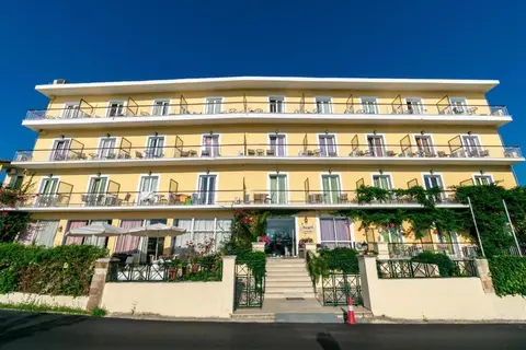 Aegli Hotel in Korfoe — foto 4