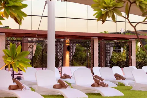 Conrad Dubai in Dubai — foto 16