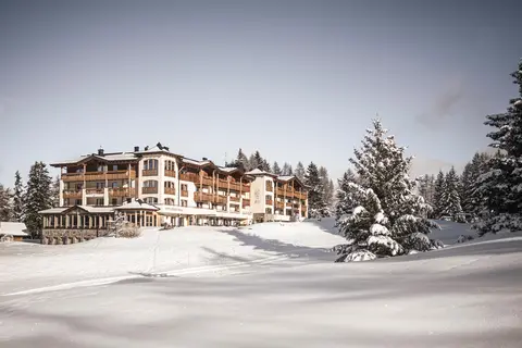 Hotel Steger - Dellai in Kastelruth - Castelrotto