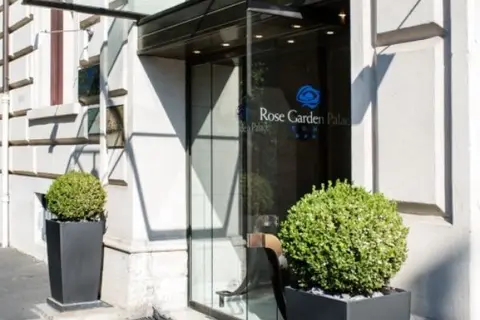Rose Garden Palace in Rome — foto 19