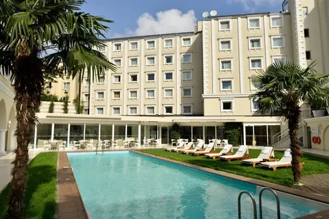 Holiday Inn Istanbul City in Fatih — foto 3