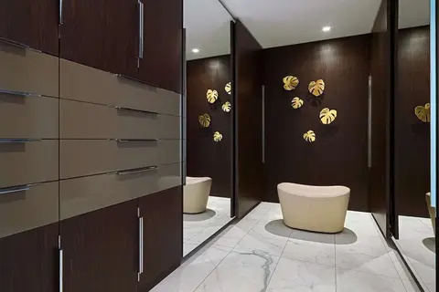 Sheraton Grand Tbilisi Metechi Palace in Tbilisi — foto 12
