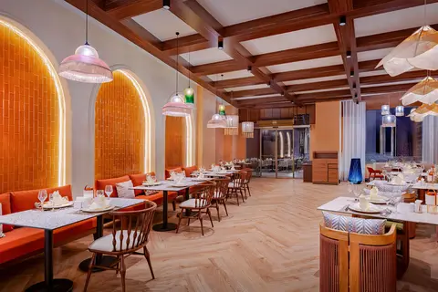 Delphin Palace in Aksu — foto 19