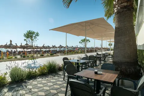 Seaside Hotel in Durrës — foto 7