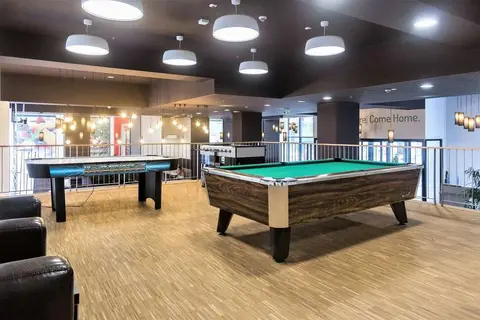 Dean's Home Budapest in Boedapest — foto 6