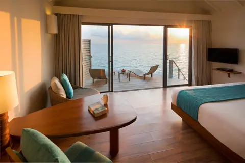 Centara Ras Fushi Resort & Spa Maldives in Giraavaru Falhu — foto 16