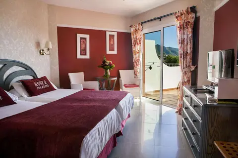 Hotel Los Arcos Nerja in Nerja — foto 7