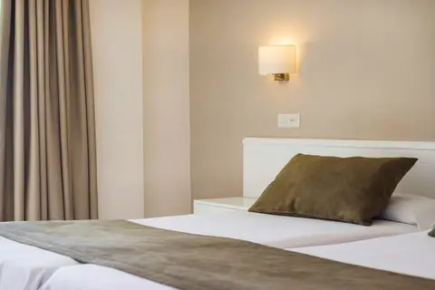 Hostal Residencia Sutimar in Peguera