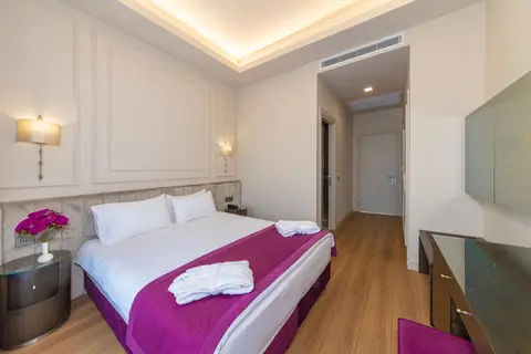 Beyaz Saray in Fatih — foto 25