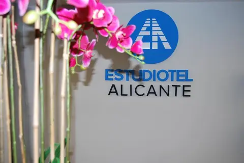 Estudiotel Alicante in Alicante — foto 3