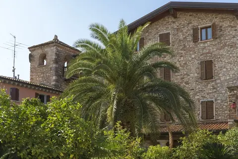 Regina del Garda Suite in Sienna — foto 22