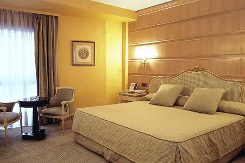 Hotel Abando in Bilbao — foto 24