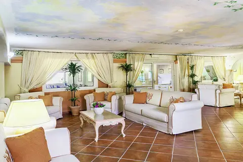 Colonna Beach Hotel & Apartments in Aranci Golf — foto 11