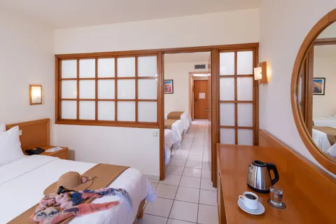 Hotel Royal & Imperial Belvedere in Chersonisos Municipal Unit — foto 9