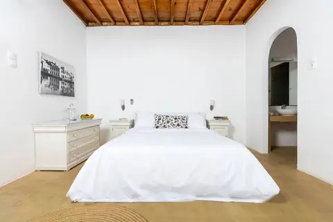 Rhenia Mykonos in Τούρλος — foto 17