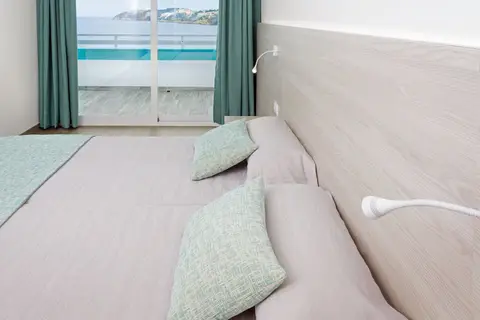 HSM Sandalo Beach in Magaluf — foto 25