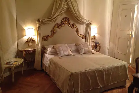 Hotel Antico Doge in Venetië — foto 2