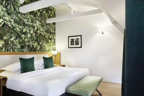 Le Six Hotel in Parijs — foto 4