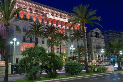 West End in Nice — foto 28
