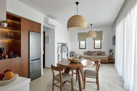 Volta Suites & Villas in Δημοτική Ενότητα Γουβών — foto 2
