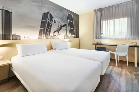 B&B Hotel Madrid Aeropuerto T1-T2-T3 in Madrid — foto 2