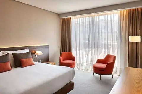The Artist Grand Hotel of Art in Bilbao — foto 3