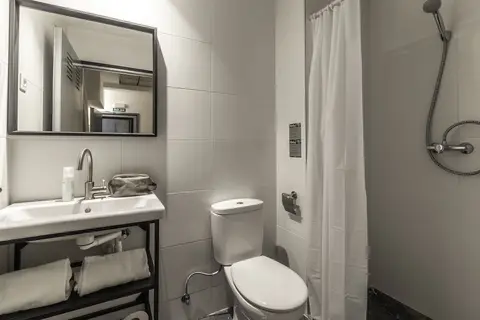 Ekoos Hostel in Bilbao — foto 22
