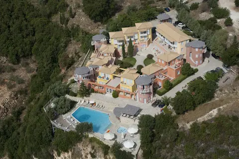 Red Tower Hotel in Δημοτική Ενότητα Λευκάδος — foto 8