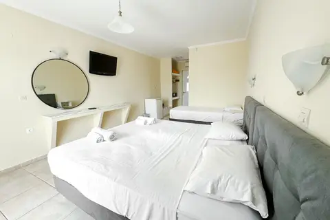 Kavos Plaza Hotel in Δημοτική Ενότητα Λευκιμμαίων — foto 23