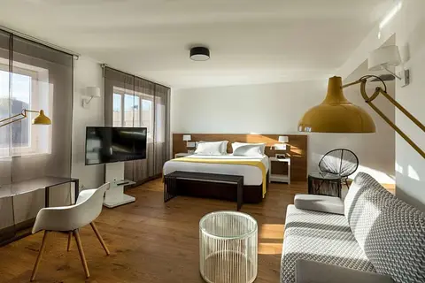 Rafaelhoteles Atocha in Madrid, foto 4