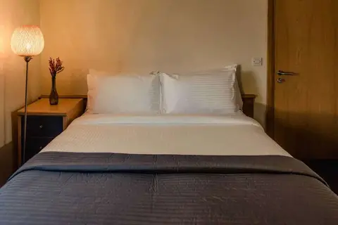 DCU Rooms All Hallows in CHURCH AVENUE (NC) — foto 2