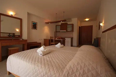 Castro Beach Hotel in Máleme, foto 12