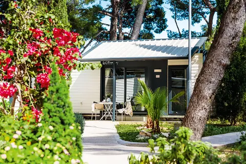 Waterman Beach Village camp & glamping in Supetar — foto 19