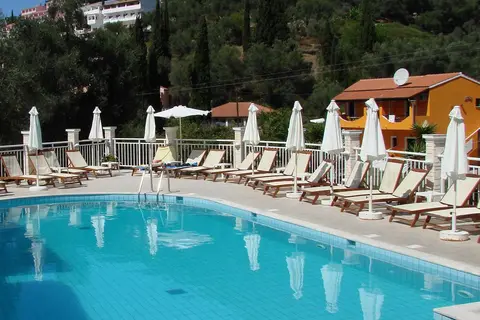 Angelica in Άγιος Γόρδιος — foto 15