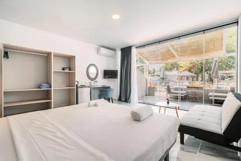 Bamboo Suites in Ιαλυσός — foto 3