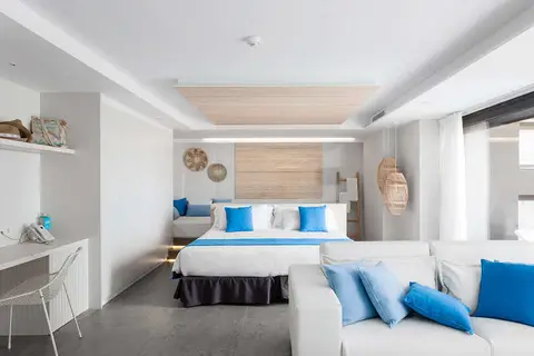 Hotel Kaktus Playa in Calella — foto 5