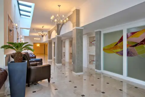 White Rock Castle Suite Hotel in Златни пясъци — foto 20