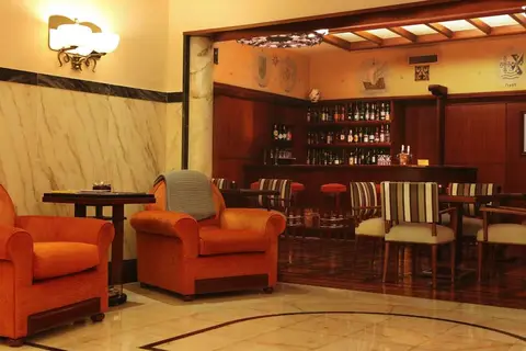 Hotel Britania Art Deco in Almada, foto 16
