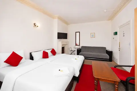 Saji Hotel Ilford by OYO in Londen, foto 26