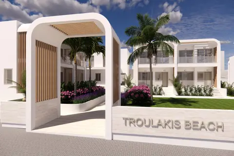 Aparthotel Troulakis beach in Agia Marina