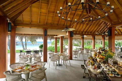 Dusit Thani Maldives in Dusit Thani Maldives — foto 7