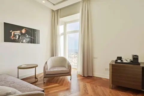 De Bonart Naples, Curio Collection by Hilton in Napels — foto 12