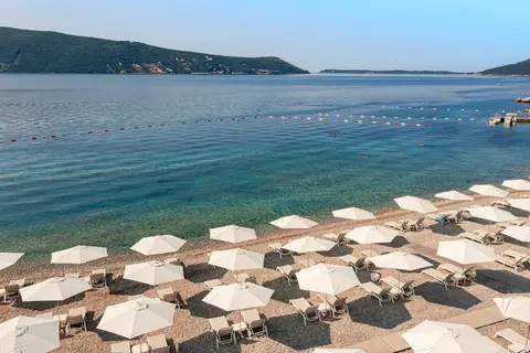 Lazure Hotel & Marina in Meljine — foto 17
