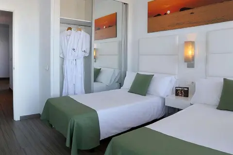 Axel Beach Ibiza in Sant Josep de sa Talaia — foto 4